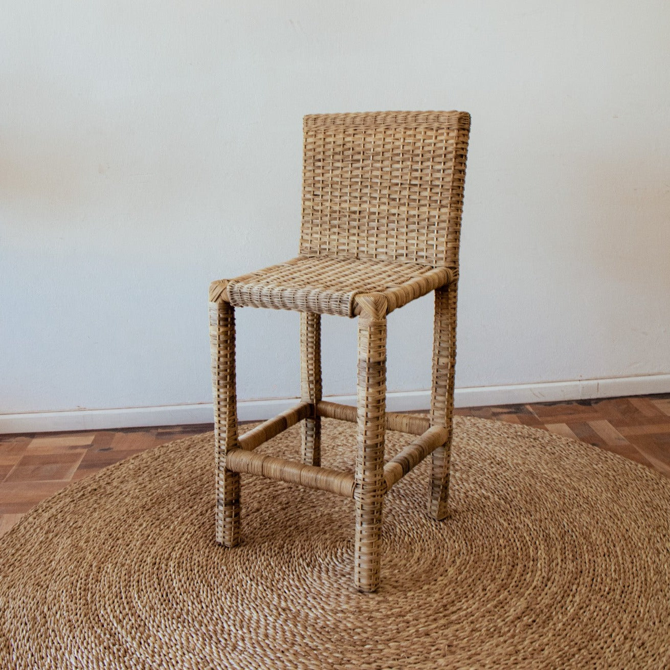 The triple weave armless barstool is an extension of both our traditional and classic barstool designs. It provides seating that provides a tall and sturdy seat, allowing you the flexibility of an under-the-counter stowaway.?ÿ