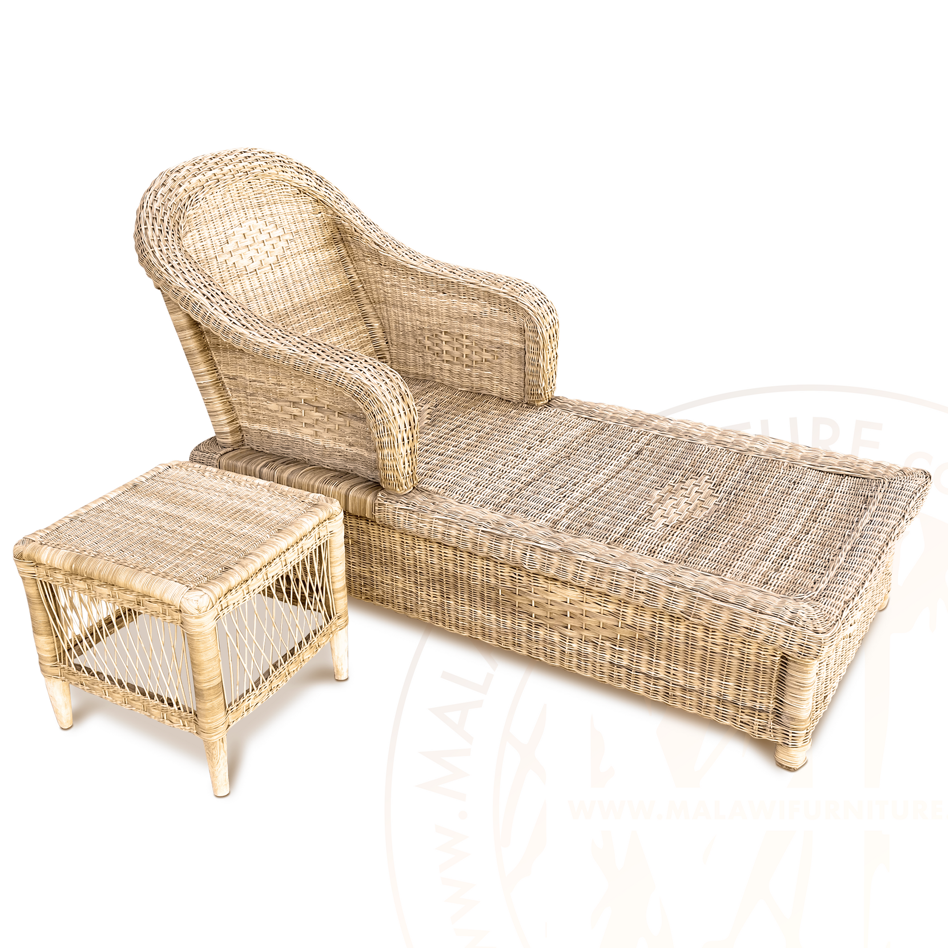 Malawi Classic Lounger outdoor patio sun bed recliner cane