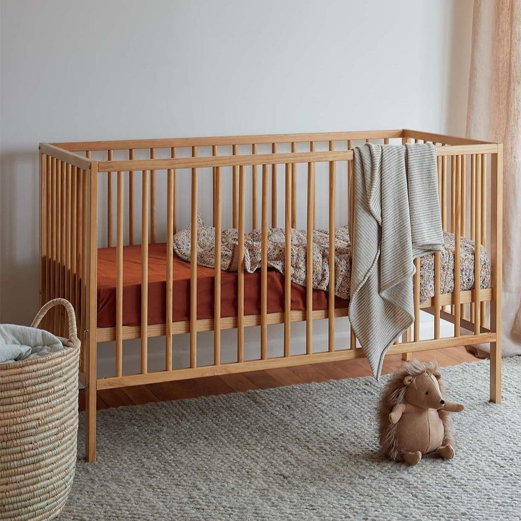 ilala palm woven Laundry baskets baby crib