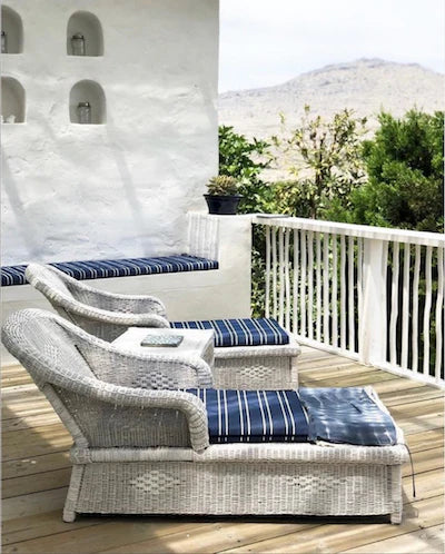 Malawi Classic Lounger with cushion outdoor patio sun bed recliner cane 