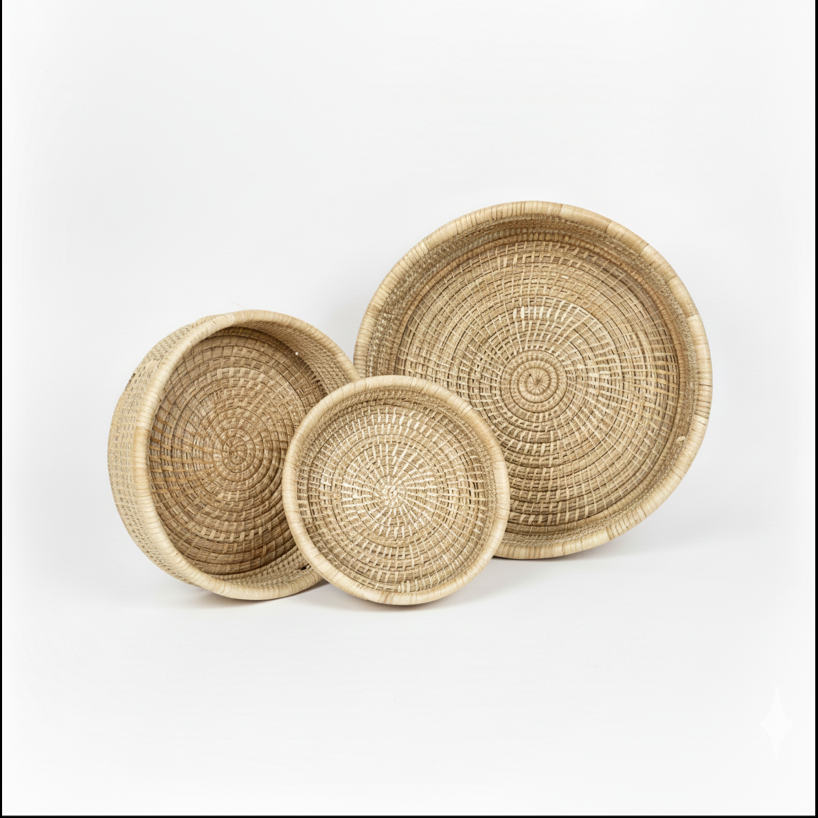Round Cane Trays