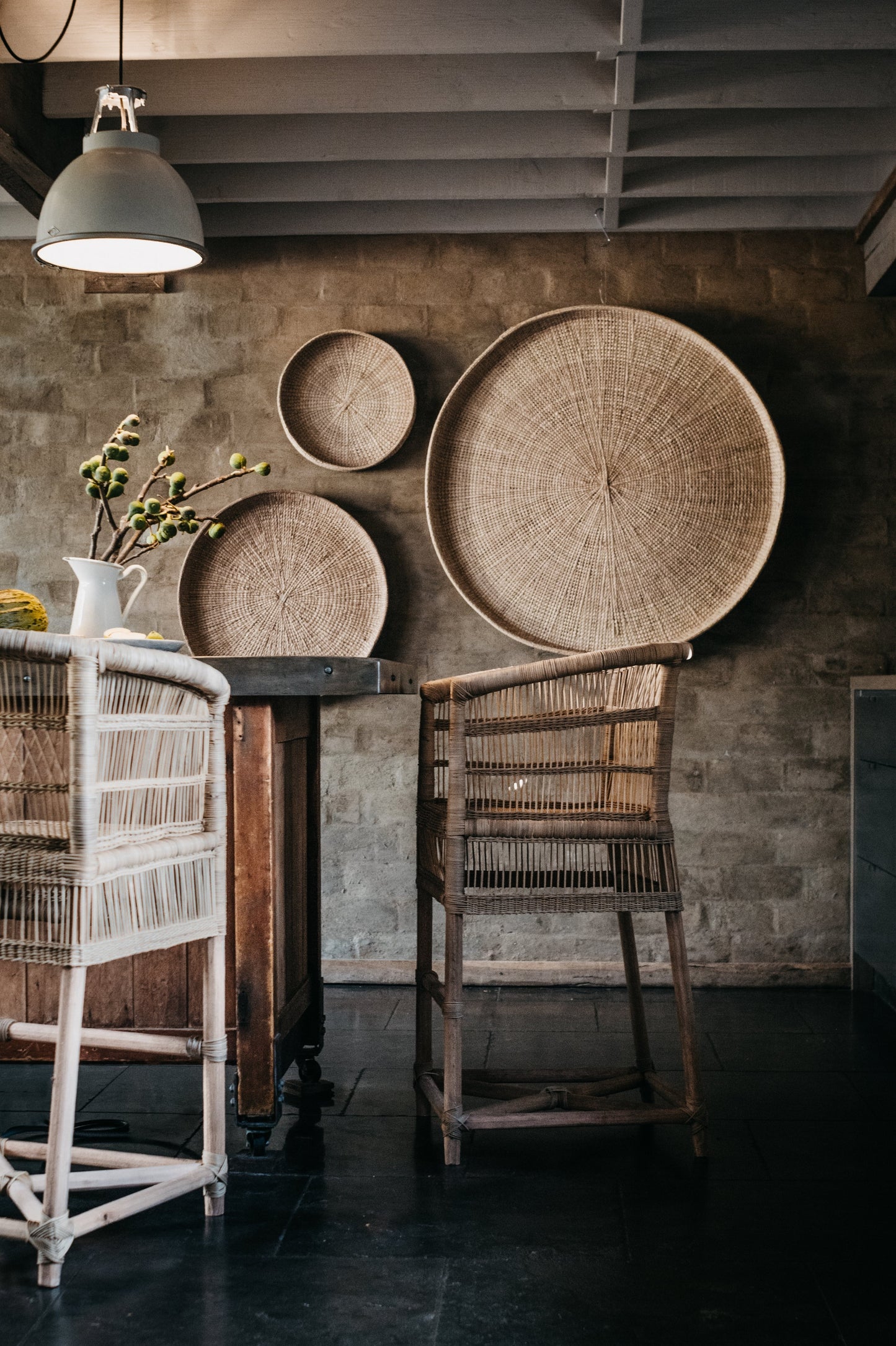 Round Ilala Cane Trays For Wall Decor with Malawi Traditional Bar Stools