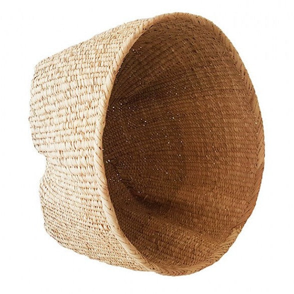 Half Garlic Gourds baskets, are woven by underprivileged women in Bulawayo, Zimbabwe. This provides them with a way to support their families, feed themselves, and provide education for their children